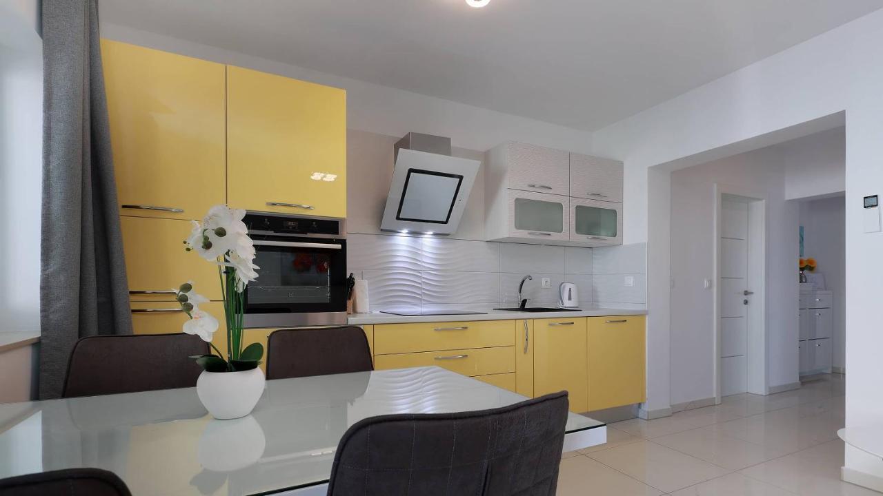 Apartmani "Villa Barbara" Novalja Zewnętrze zdjęcie