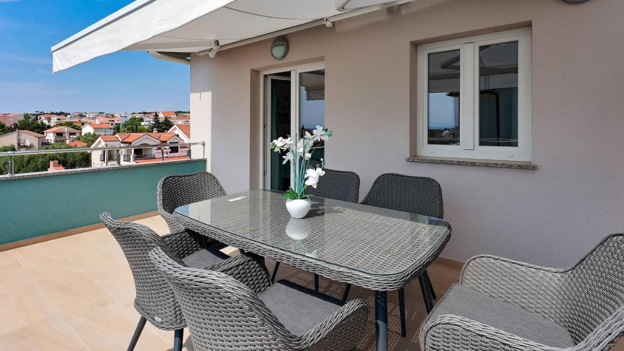 Apartmani "Villa Barbara" Novalja Zewnętrze zdjęcie